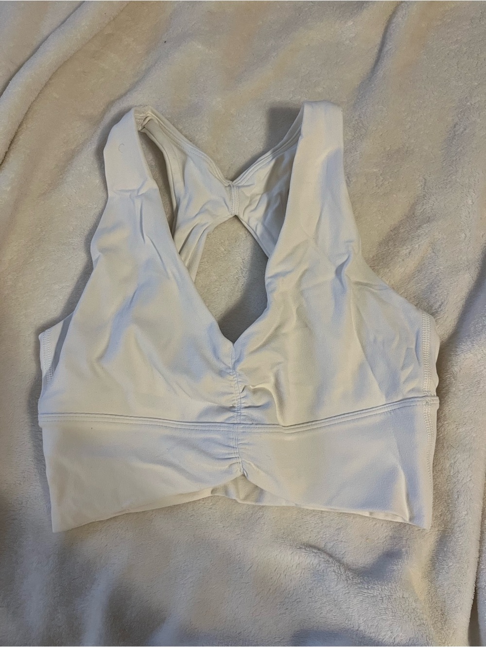 aritzia white sports bra!👼🤍